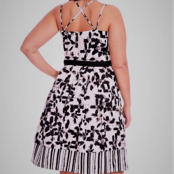 CITY CHIC FLORAL STRIPE FIT & FLARE strappy DRESS - Picture 5 of 5